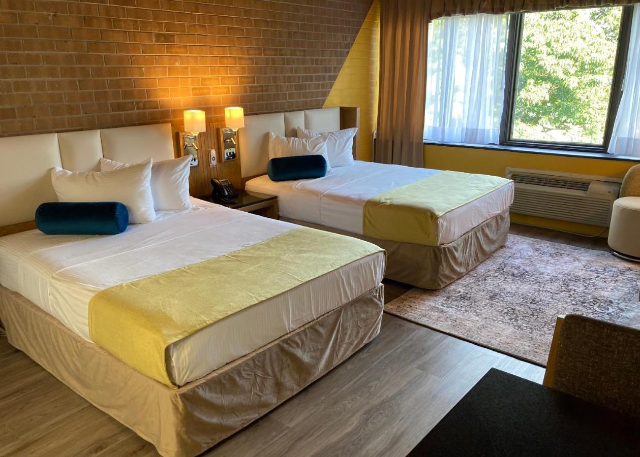 The Luxury At Harmony Lake Harmony